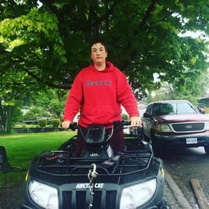 Meet your Posher, Andrew